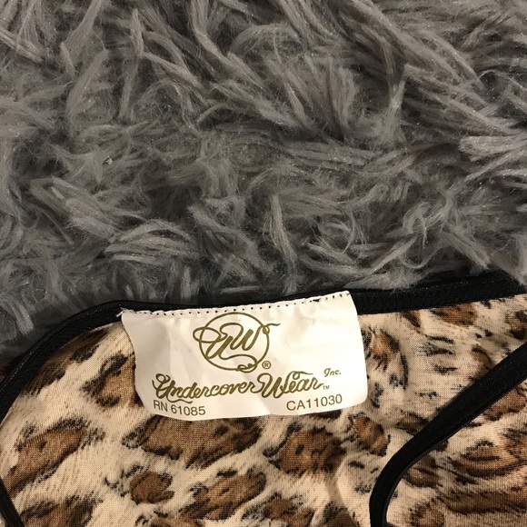 Undercover - Slip - Picture 2 of 8